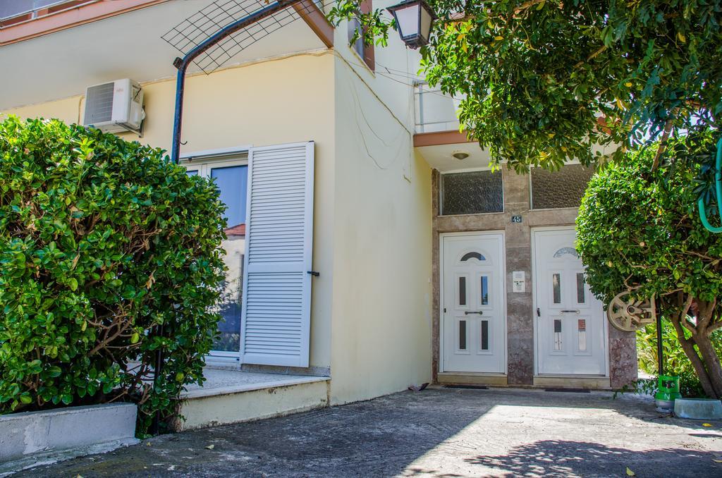 Penelope'S Home كاليفيس المظهر الخارجي الصورة